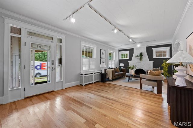 1507 McCausland Avenue, St Louis, MO 63117