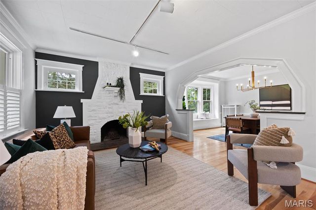 1507 McCausland Avenue, St Louis, MO 63117