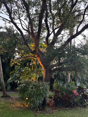 2412 SE Saint Lucie Boulevard, Stuart, FL 34996