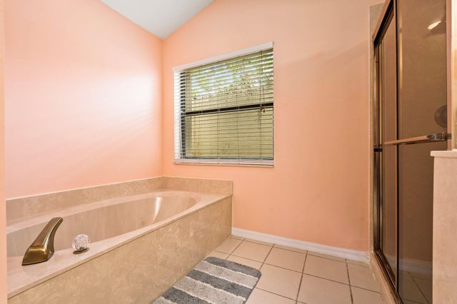 2915 SW Mariposa Circle, Palm City, FL 34990