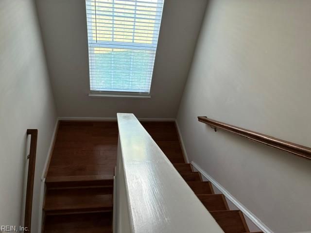 556 Oliver WAY, Newport News, VA 23602