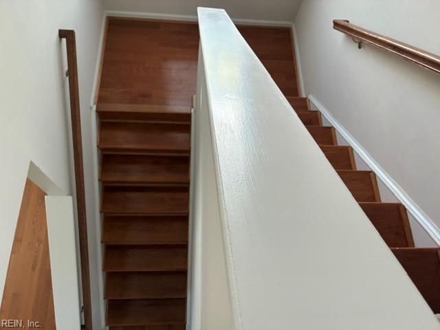556 Oliver WAY, Newport News, VA 23602