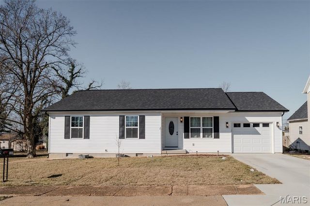 111 N White Oak Street, Desloge, MO 63601