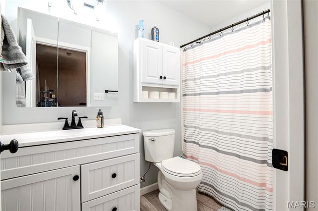 111 N White Oak Street, Desloge, MO 63601