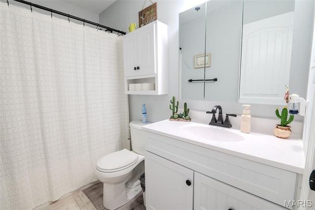 111 N White Oak Street, Desloge, MO 63601