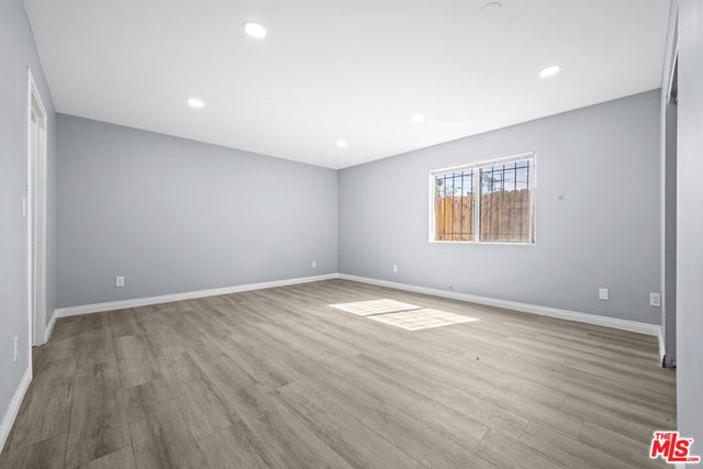 347 W 67th Street, Los Angeles, CA 90003