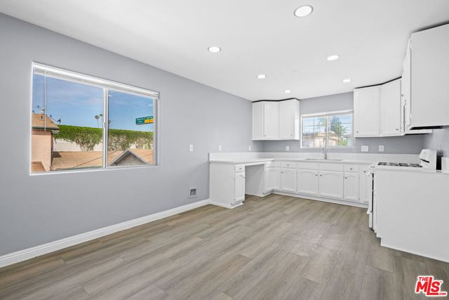 347 W 67th Street, Los Angeles, CA 90003