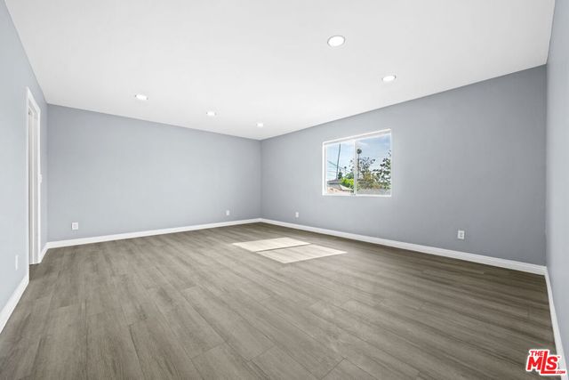 347 W 67th Street, Los Angeles, CA 90003
