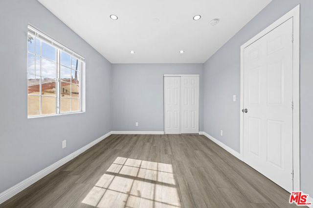 347 W 67th Street, Los Angeles, CA 90003