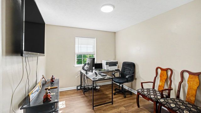 228 Blackhawk Circle, Versailles, KY 40383