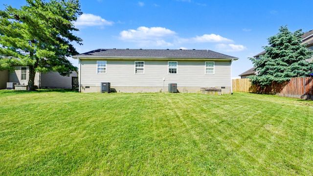228 Blackhawk Circle, Versailles, KY 40383