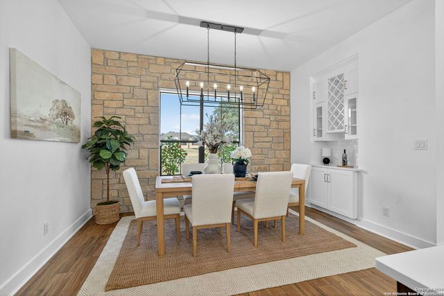 1115 Meadowstone, Spring Branch, TX 78070