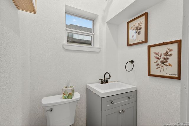 1115 Meadowstone, Spring Branch, TX 78070