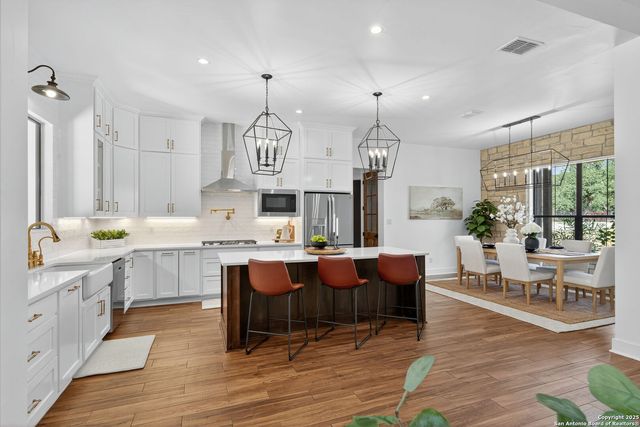 1115 Meadowstone, Spring Branch, TX 78070