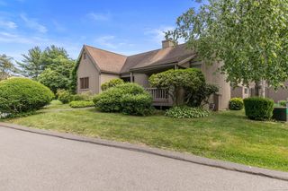 186 Apache Lane A, Stratford, CT 06614