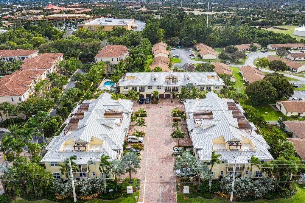 3770 County Line Road A1, Tequesta, FL 33469