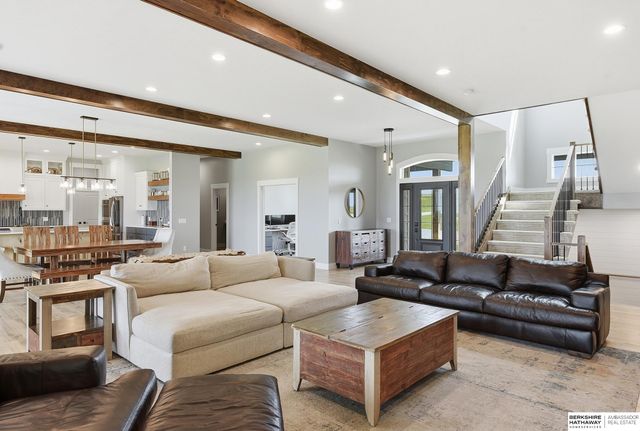 12262 Dumfries Avenue, Council Bluffs, IA 51503
