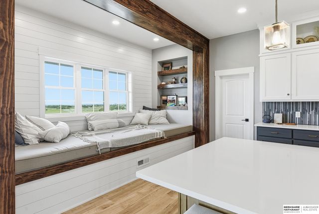 12262 Dumfries Avenue, Council Bluffs, IA 51503