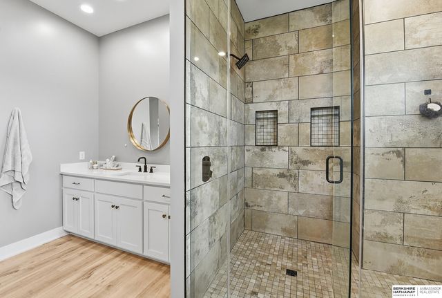 12262 Dumfries Avenue, Council Bluffs, IA 51503