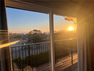 807 El Redondo Avenue, Redondo Beach, CA 90277