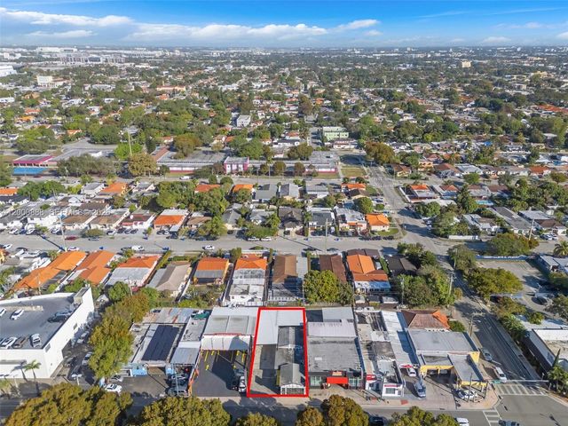 3219 SW 8th Street, Miami, FL 33135