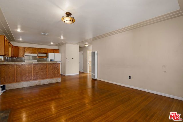 2806 Potomac Avenue, Los Angeles, CA 90016