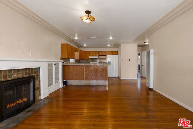 2806 Potomac Avenue, Los Angeles, CA 90016