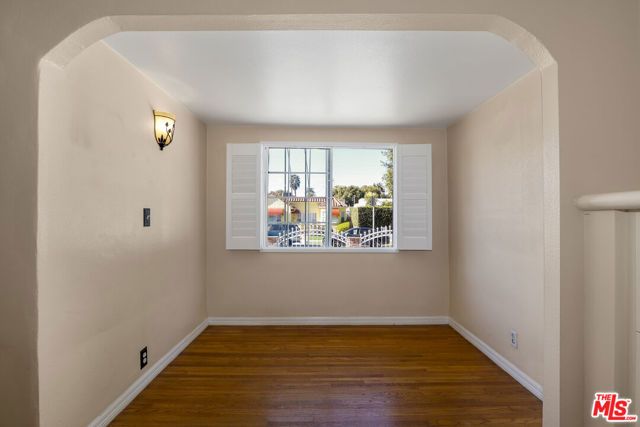 2806 Potomac Avenue, Los Angeles, CA 90016