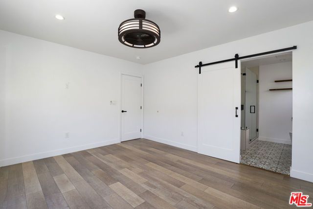 2806 Potomac Avenue, Los Angeles, CA 90016