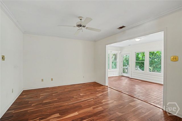 8 Franklin Creek Road N, Savannah, GA 31411