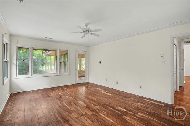 8 Franklin Creek Road N, Savannah, GA 31411