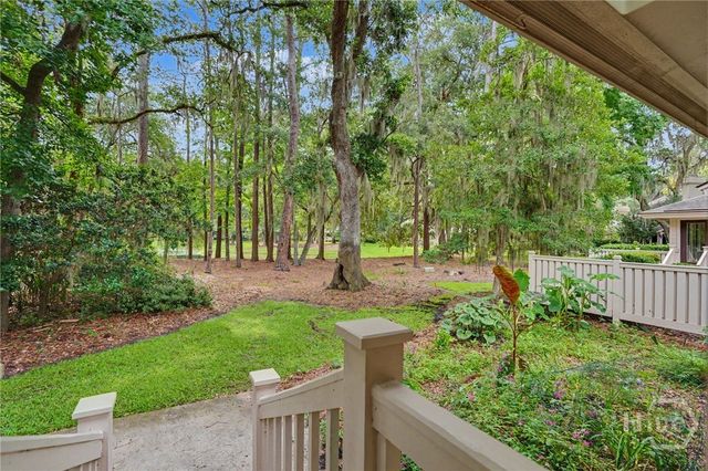 8 Franklin Creek Road N, Savannah, GA 31411