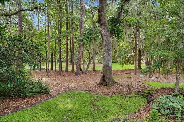 8 Franklin Creek Road N, Savannah, GA 31411
