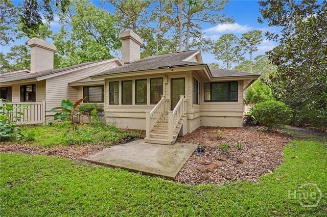 8 Franklin Creek Road N, Savannah, GA 31411