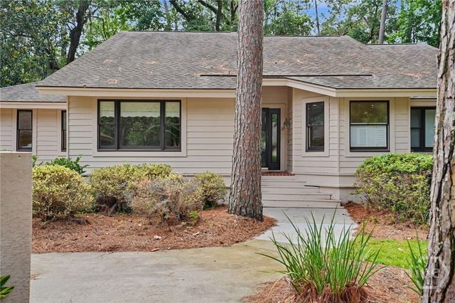 8 Franklin Creek Road N, Savannah, GA 31411