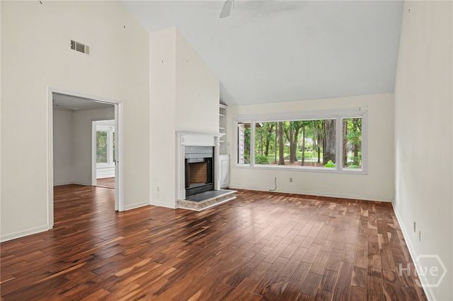8 Franklin Creek Road N, Savannah, GA 31411