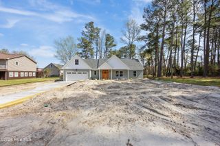 148a Coinjock Canal Road, Coinjock, NC 27923
