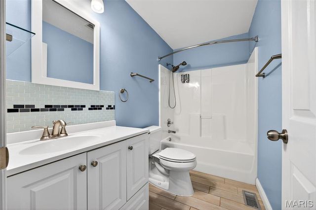 3701 Bedford Pointe Court, Wentzville, MO 63385