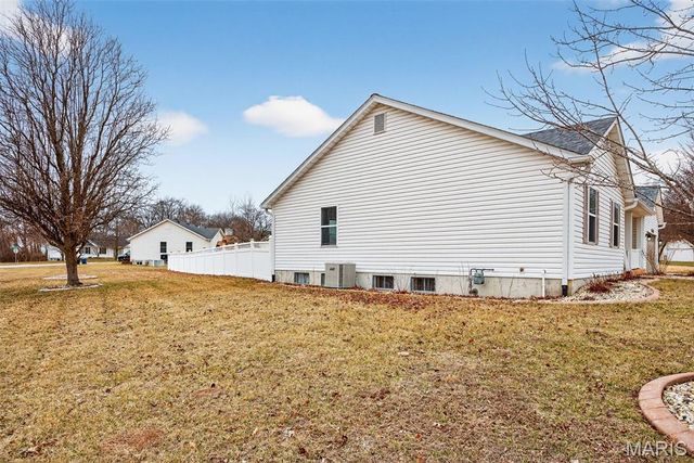 3701 Bedford Pointe Court, Wentzville, MO 63385