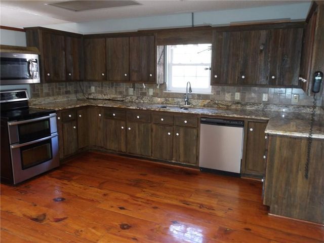 5269 Dawes Road, Grand Bay, AL 36541