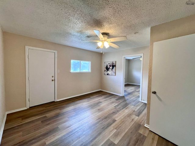 2211 BRIDWELL STREET, Wichita Falls, TX 76302