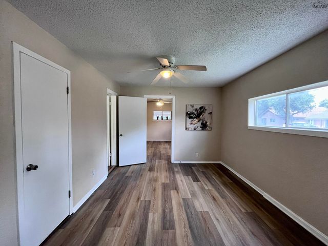 2211 BRIDWELL STREET, Wichita Falls, TX 76302