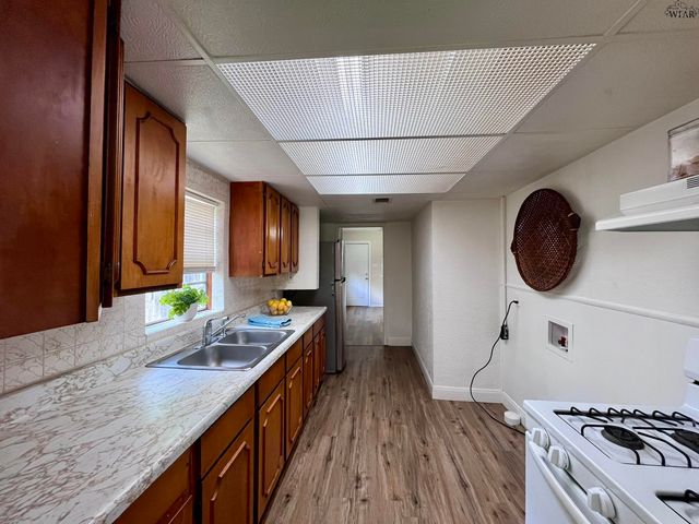 2211 BRIDWELL STREET, Wichita Falls, TX 76302
