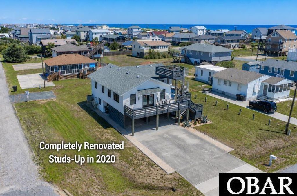 Image 1 of property listing at 200 E Arch Street Lot #10, Kill Devil Hills, NC 27948