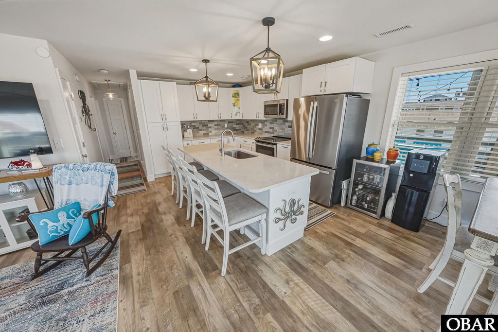 Image 17 of property listing at 200 E Arch Street Lot #10, Kill Devil Hills, NC 27948