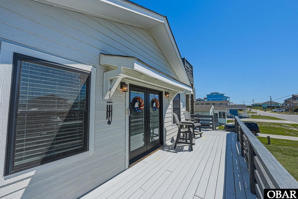 Image 5 of property listing at 200 E Arch Street Lot #10, Kill Devil Hills, NC 27948