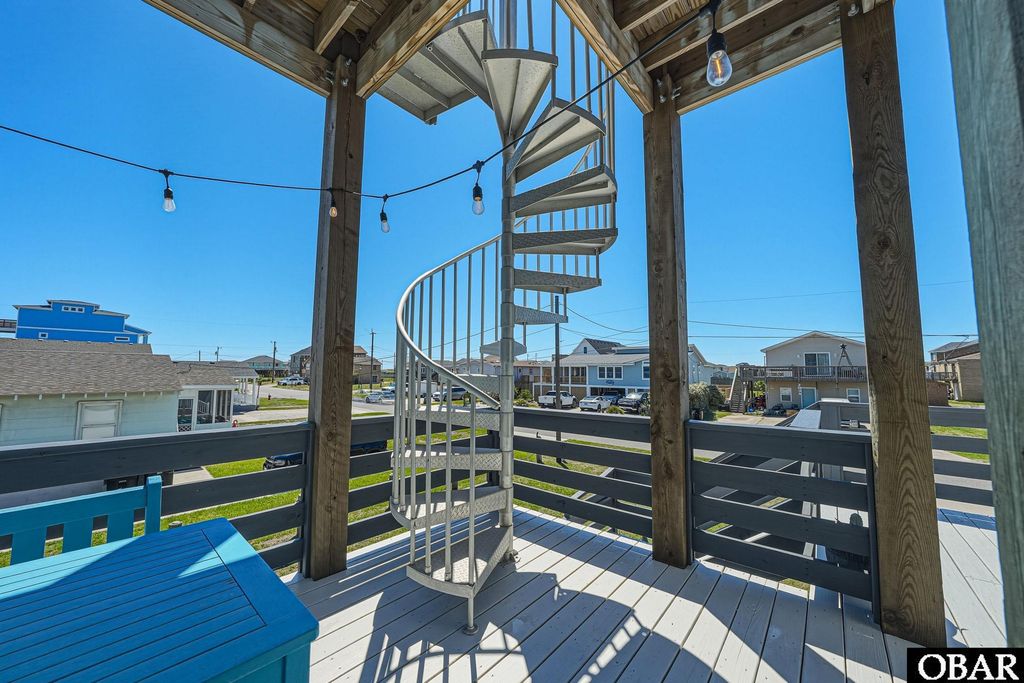 Image 45 of property listing at 200 E Arch Street Lot #10, Kill Devil Hills, NC 27948