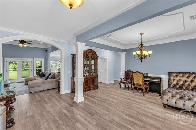 382 Savannah Road, Richmond Hill, GA 31324