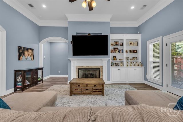 382 Savannah Road, Richmond Hill, GA 31324