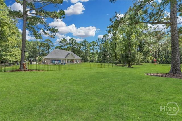 382 Savannah Road, Richmond Hill, GA 31324